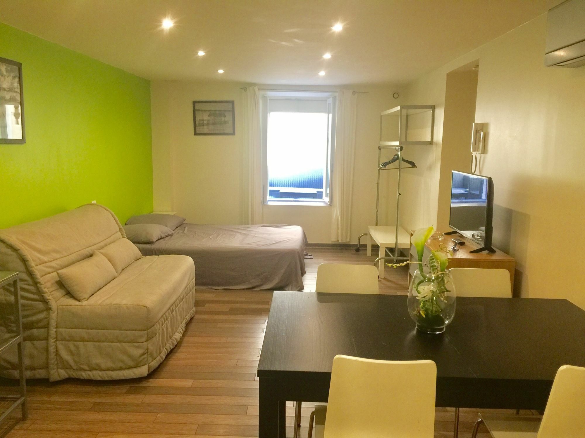 Résidence Gambetta Cannes Extérieur photo